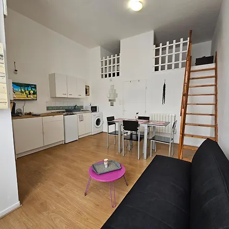 Blanche Porte 1- Cosy Proche Centre-ville 아파트