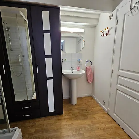 Blanche Porte 1- Cosy Proche Centre-ville 투르쿠앵